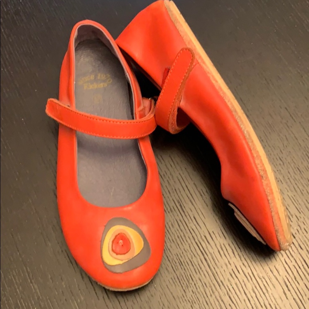 Girls Red Maryjane dress shoes, Kicker, 5/37